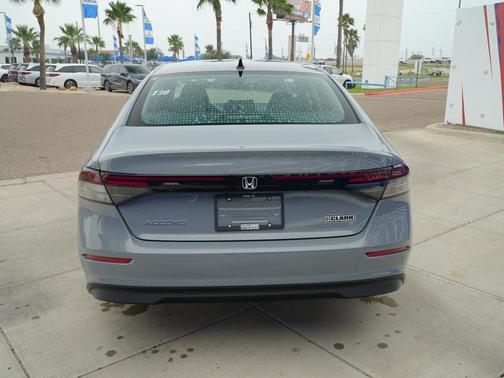 Urban Gray Pearl 2026 Honda Accord SE