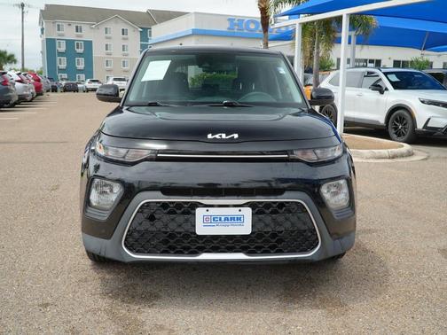 Cherry Black 2022 Kia Soul LX