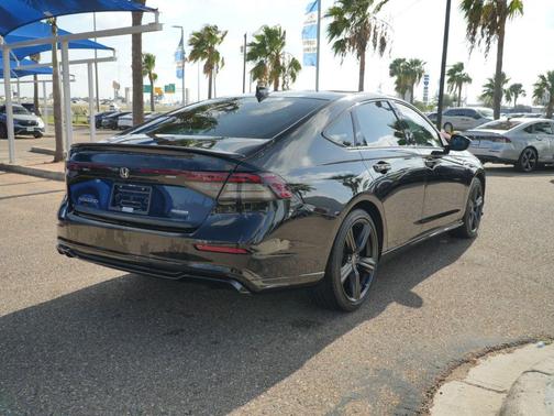 Crystal Black Pearl 2024 Honda Accord Hybrid Sport-L