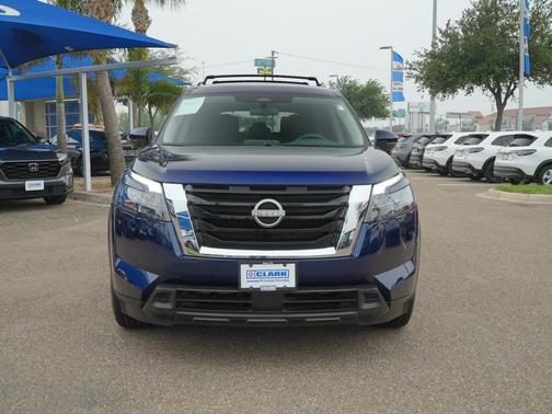 Deep Ocean Blue Pearl 2024 Nissan Pathfinder SV FWD