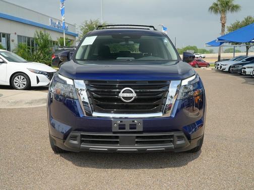 Deep Ocean Blue Pearl 2024 Nissan Pathfinder SV FWD