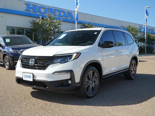 2022 Honda Pilot 2WD Sport