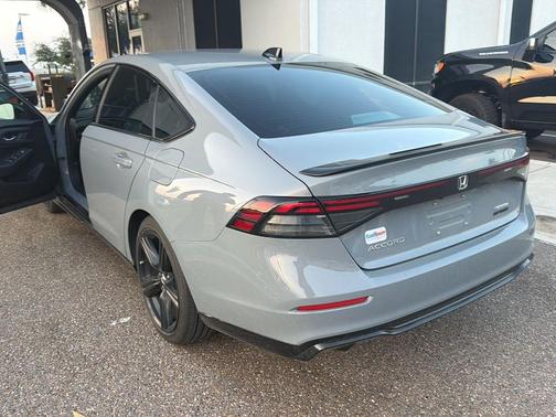 Urban Gray Pearl 2024 Honda Accord Hybrid Sport-L