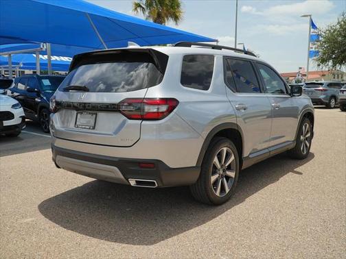 2023 Honda Pilot AWD Elite