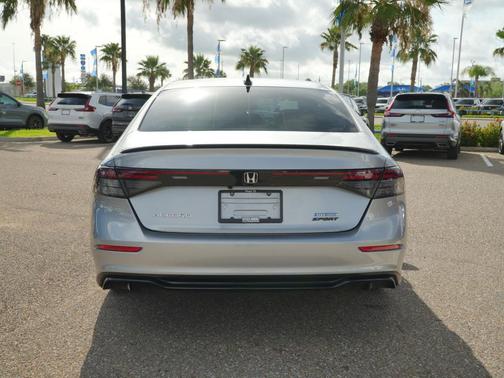 Lunar Silver Metallic 2023 Honda Accord Hybrid Sport-L