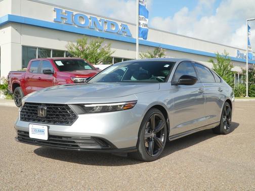 Lunar Silver Metallic 2023 Honda Accord Hybrid Sport-L