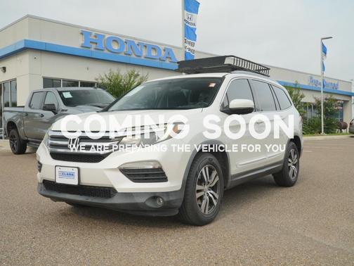White Diamond Pearl 2017 Honda Pilot EX