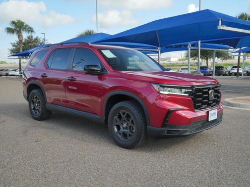 Radiant Red Metallic II 2025 Honda Pilot TrailSport