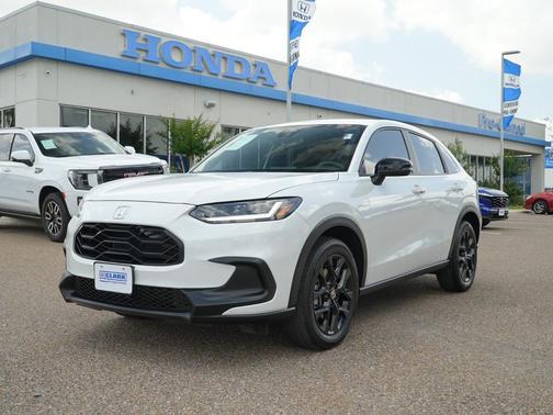 Platinum White Pearl 2023 Honda HR-V 2WD Sport