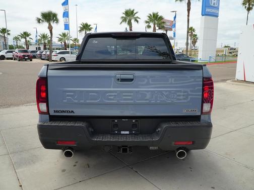 Sonic Gray Pearl 2026 Honda Ridgeline Black