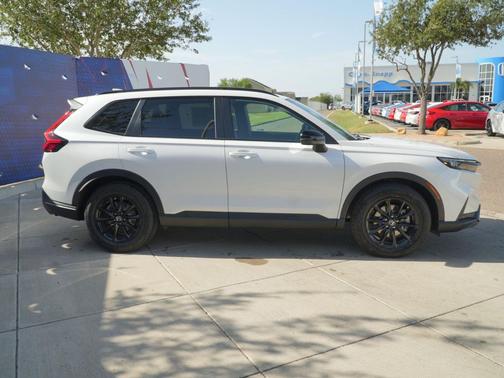 Platinum White Pearl 2026 Honda CR-V Hybrid Sport-L FWD