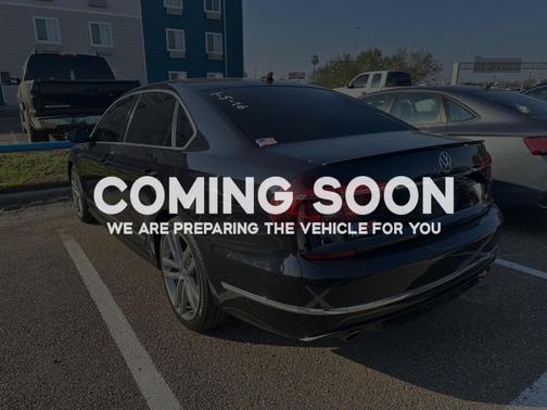 2019 Volkswagen Passat 2.0T R-Line
