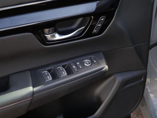 Urban Gray Pearl 2026 Honda CR-V Hybrid Sport Touring AWD