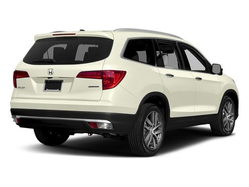 White Diamond Pearl 2017 Honda Pilot Touring