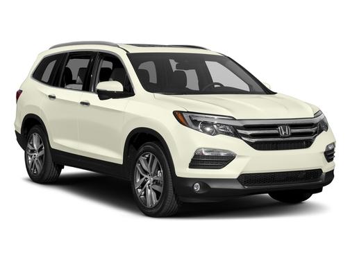 White Diamond Pearl 2017 Honda Pilot Touring
