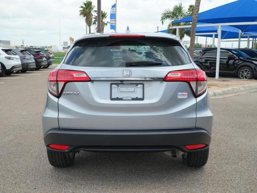 Lunar Silver Metallic 2019 Honda HR-V LX