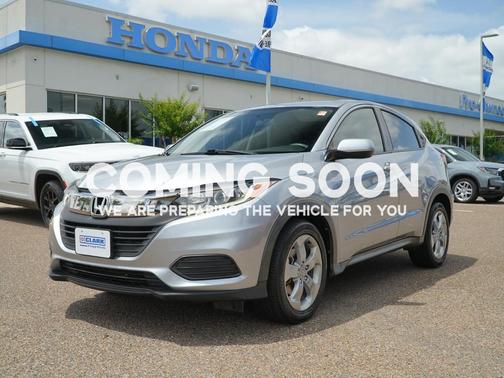 Lunar Silver Metallic 2019 Honda HR-V LX
