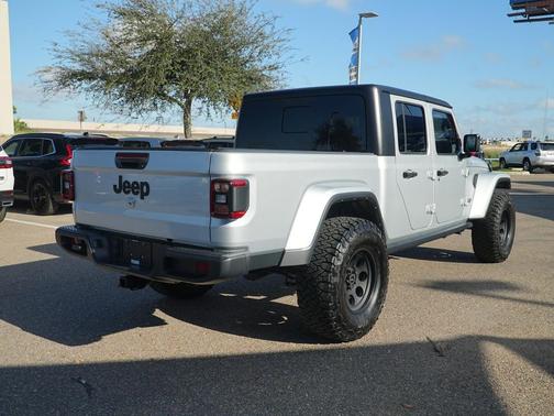 2024 Jeep Gladiator Willys