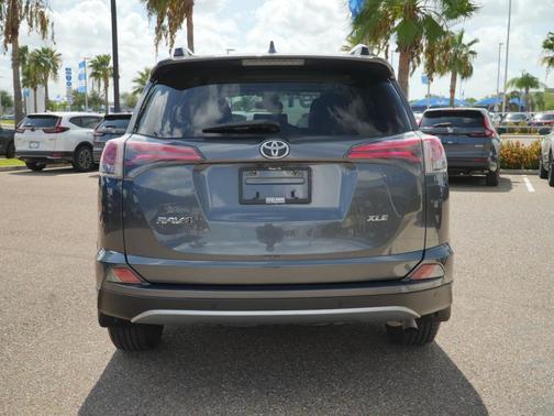 Magnetic Gray Metallic 2018 Toyota RAV4 XLE