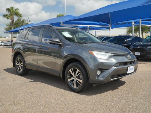 Magnetic Gray Metallic 2018 Toyota RAV4 XLE