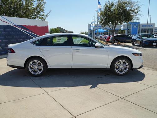 2025 Honda Accord LX 1.5T