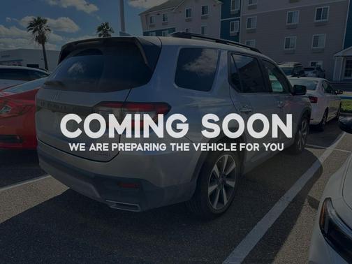 2025 Honda Pilot Touring 8-Passenger