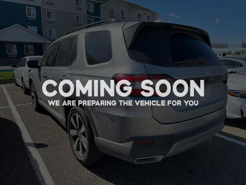 2025 Honda Pilot Touring 8-Passenger