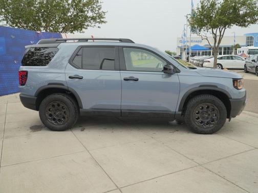 Sonic Gray Pearl 2026 Honda Passport AWD TrailSport Elite Blackout