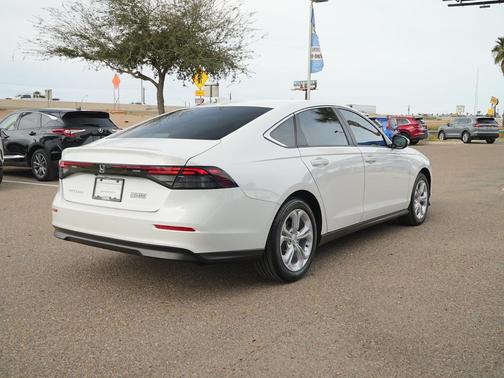 2025 Honda Accord LX 1.5T