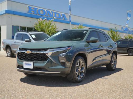 Cypress Gray 2026 Chevrolet Trax LT