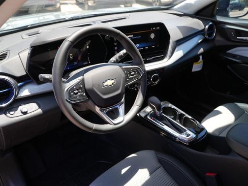 Cypress Gray 2026 Chevrolet Trax LT