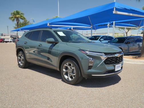 Cypress Gray 2026 Chevrolet Trax LT