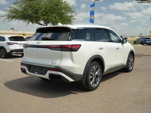 2024 INFINITI QX60 Luxe