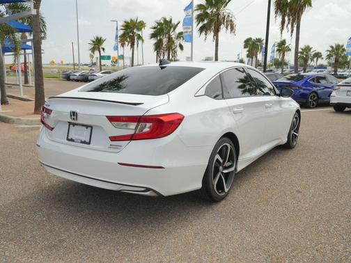 Platinum White Pearl 2022 Honda Accord Hybrid Sport