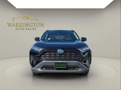 2022 Toyota RAV4 Hybrid LE