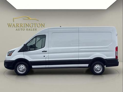 Oxford White 2023 Ford Transit-250 Base