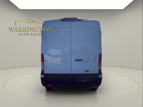 Oxford White 2022 Ford Transit-250 Base