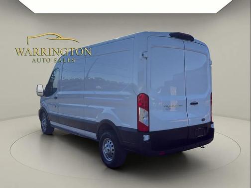 Oxford White 2022 Ford Transit-250 Base