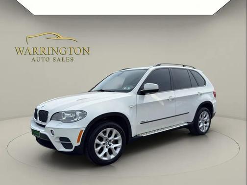 Alpine White 2013 BMW X5 xDrive 35i Sport Activity