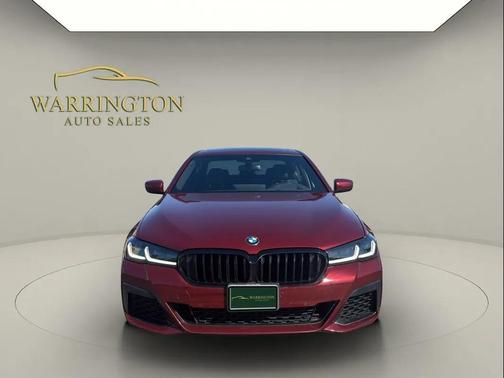Aventurin Red Metallic 2023 BMW 540 i xDrive