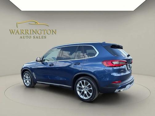 Blue 2019 BMW X5 xDrive40i