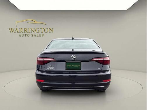 Deep Black Pearl 2024 Volkswagen Jetta 1.5T SE