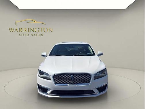 White 2017 Lincoln MKZ Base