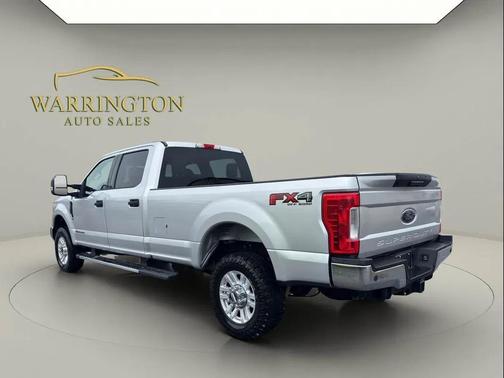 Ingot Silver Metallic 2017 Ford F-350 XLT