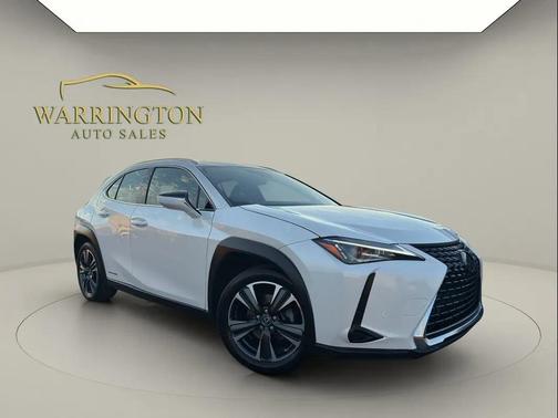 Eminent White Pearl 2020 Lexus UX 250h Base