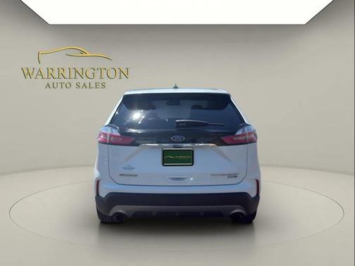 Star White Metallic Tri-Coat 2020 Ford Edge Titanium