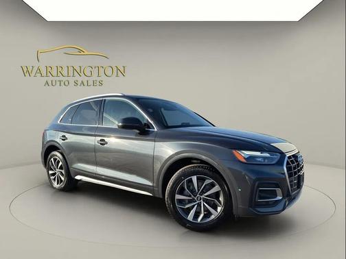 Manhattan Gray Metallic 2021 Audi Q5 45 Premium Plus