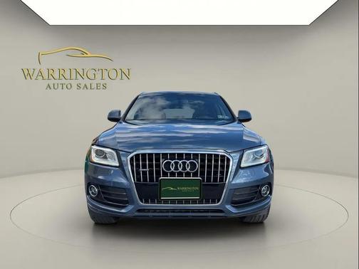 Gray 2017 Audi Q5 2.0T Premium