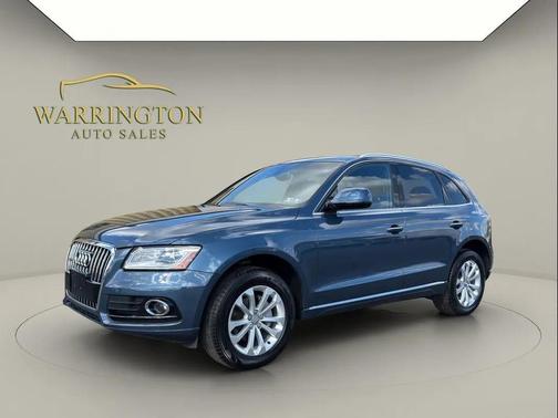 Gray 2017 Audi Q5 2.0T Premium