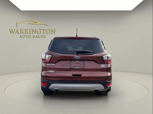 Red 2018 Ford Escape SEL